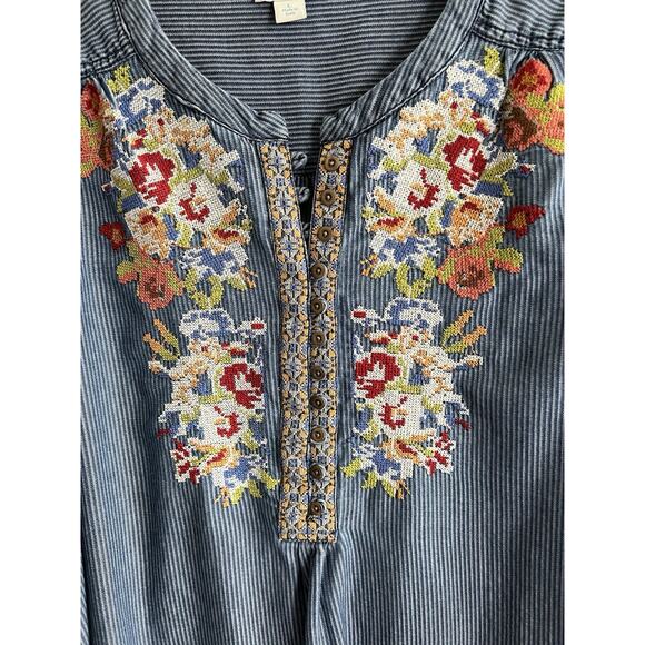 SUNDANCE Kenza Floral Cross Stitch Embroidered Chambray Striped Tunic Blouse L - Picture 4 of 12